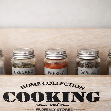 Naturecity Adventure In Camper - Also In Winter With Heating - Ruhe, Garten, Haengematte, Heizung, Aircooler, Kaffeemaschiene, Grosses Bett, Kostenlose Fahrraeder, Outdoordusche, 25 Min Zum Alexanderplatz Und Fernsehturm شقة *